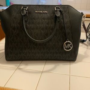 Michael kors black shoulder strap bag 13x10 1/2 slightly used